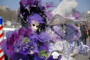 Paris Carnaval Violaine
